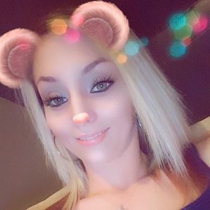 Meet your Posher, Carmen